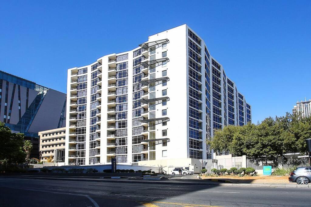 جوهانسبورغ Upmarket Sandton Hydro Park Apartments المظهر الخارجي الصورة